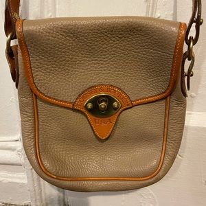 Vintage Dooney & Bourke Crossbody Bag.